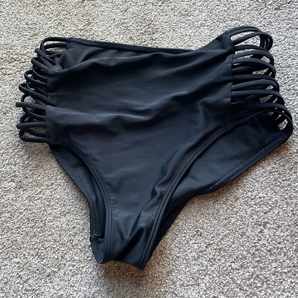 Hollister High-Waisted Strappy-Side Bikini Bottom